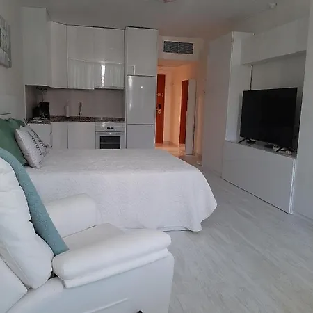 Apartment Комфортная Студия Первая Линия